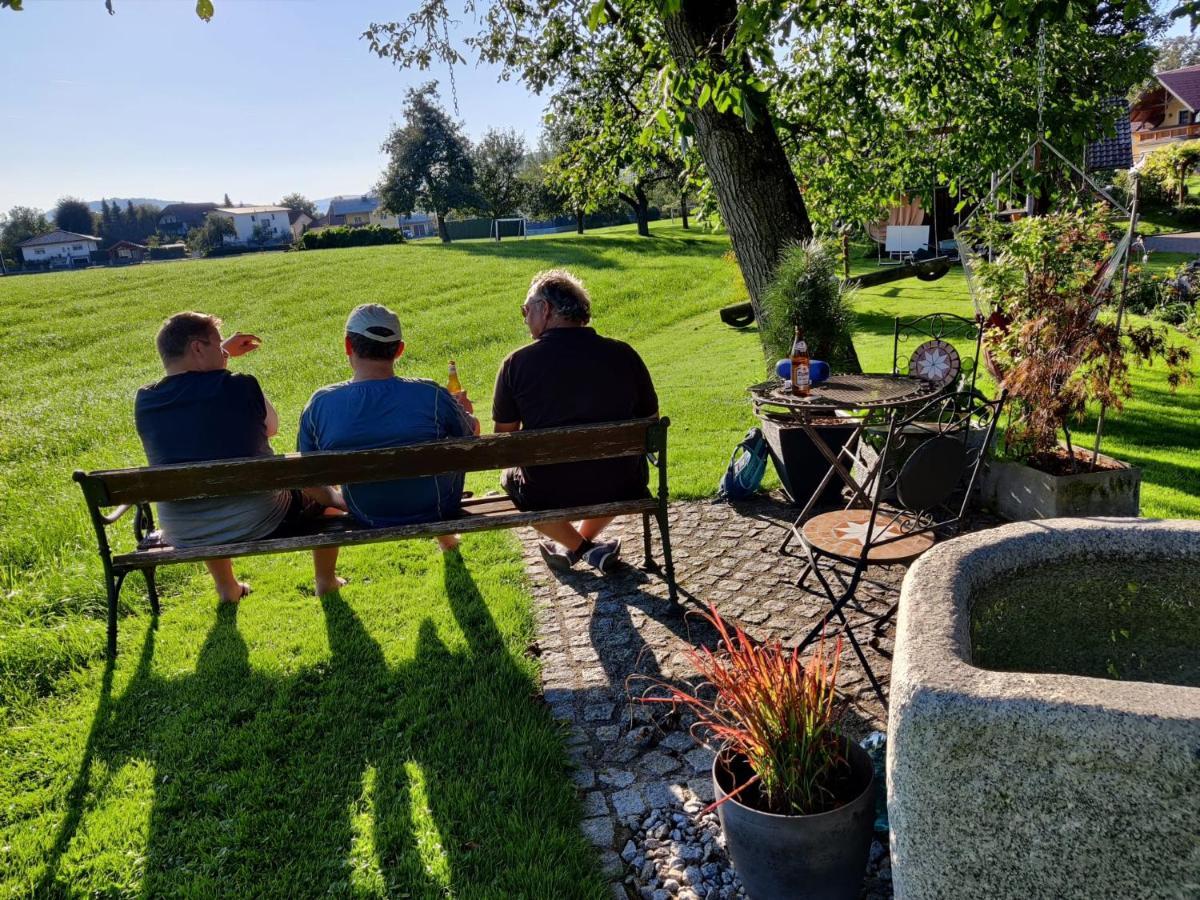 Pension Holzapfel Sankt Georgen im Attergau Kültér fotó